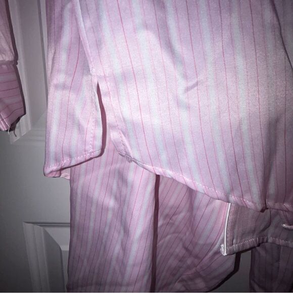 New, Miss Elaine Stripe Print Pajama Lounge Wear 2 Pc. Set - Picture 2 of 11